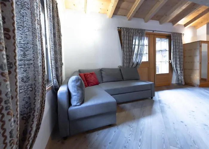 Bormio-vista Alpi-terme-trekking-relax *