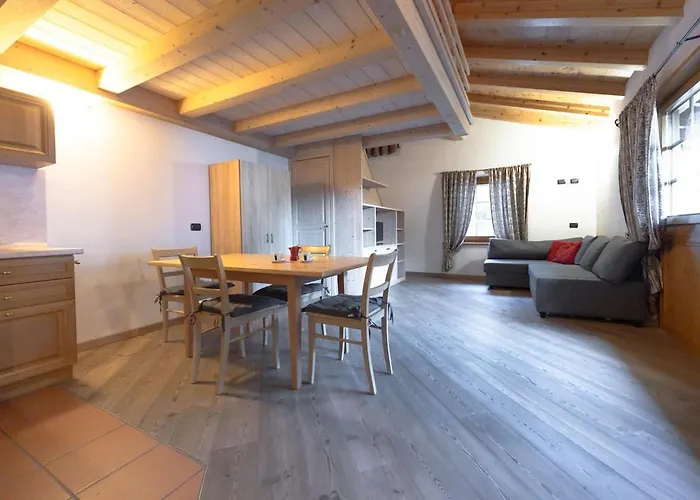 Bormio-vista Alpi-terme-trekking-relax アパート *